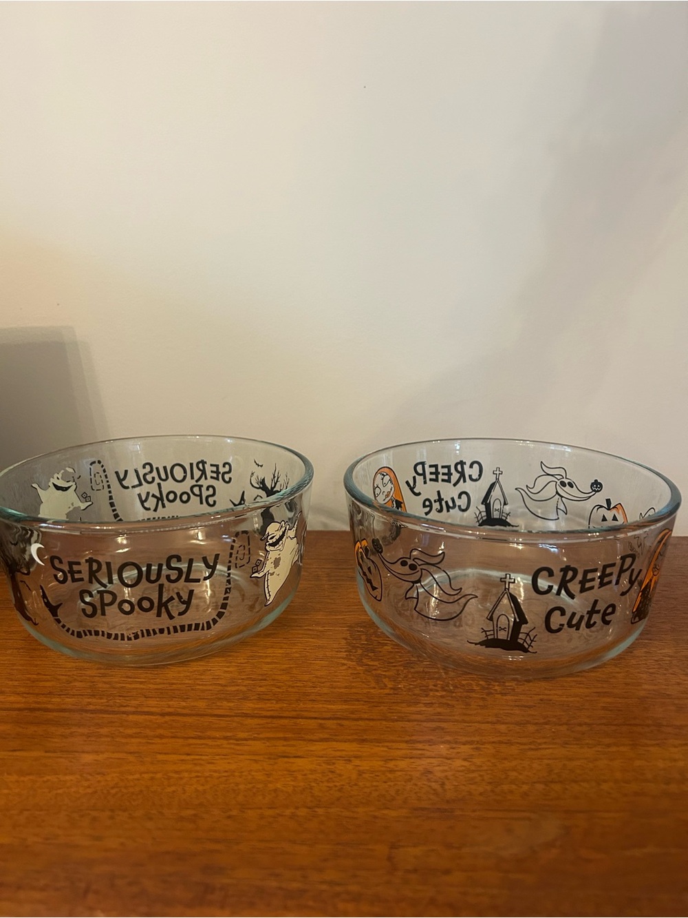 Pyrex Disney Halloween Nightmare Before Christmas Glass Serving Bowls Dish Set